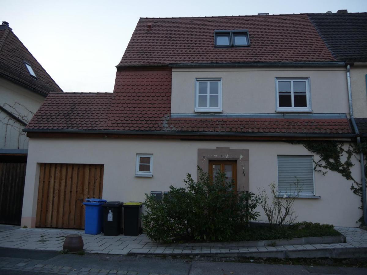 Maisonette-Wohnung In Nuernberg Mit Kamin Exterior foto